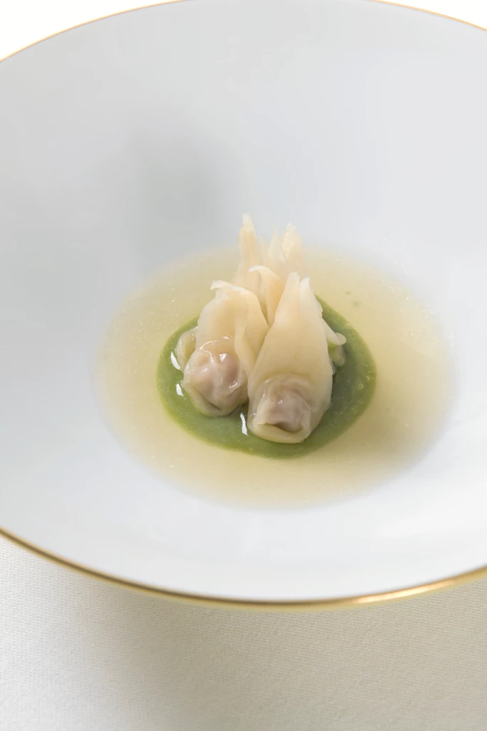 Tortellini che camminano sul brodo（上湯餃子）