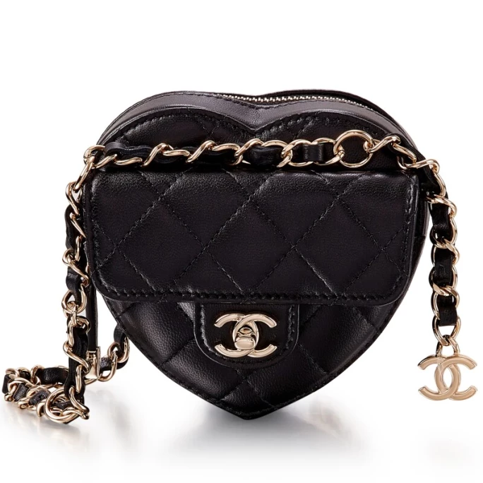 香奈兒 CC In Love 心形垂蓋手袋